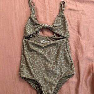 Acacia honey kids small